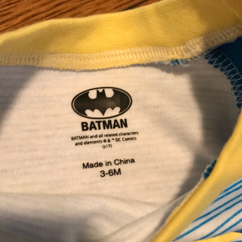 Two Batman outfits - Picture 5 of 5